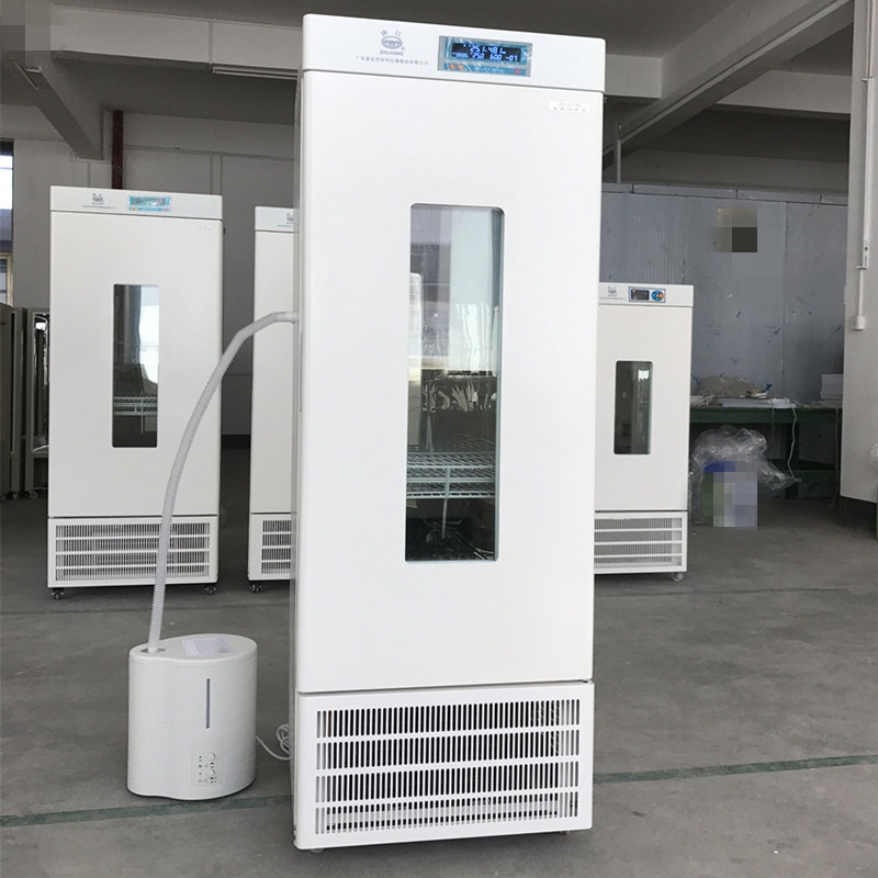 LRH-250-SYZ液晶屏综合药品稳定性试验箱