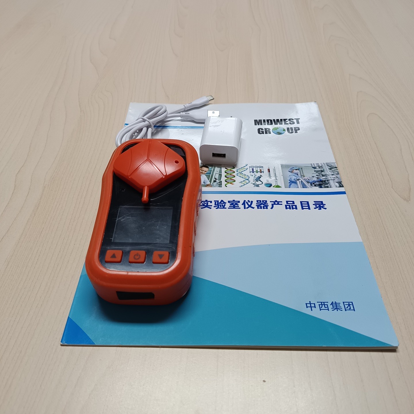 便携复合式气体探测器的简介